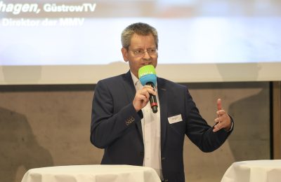 110925 Lokaljournalismus Kongress 182 C SEMMER