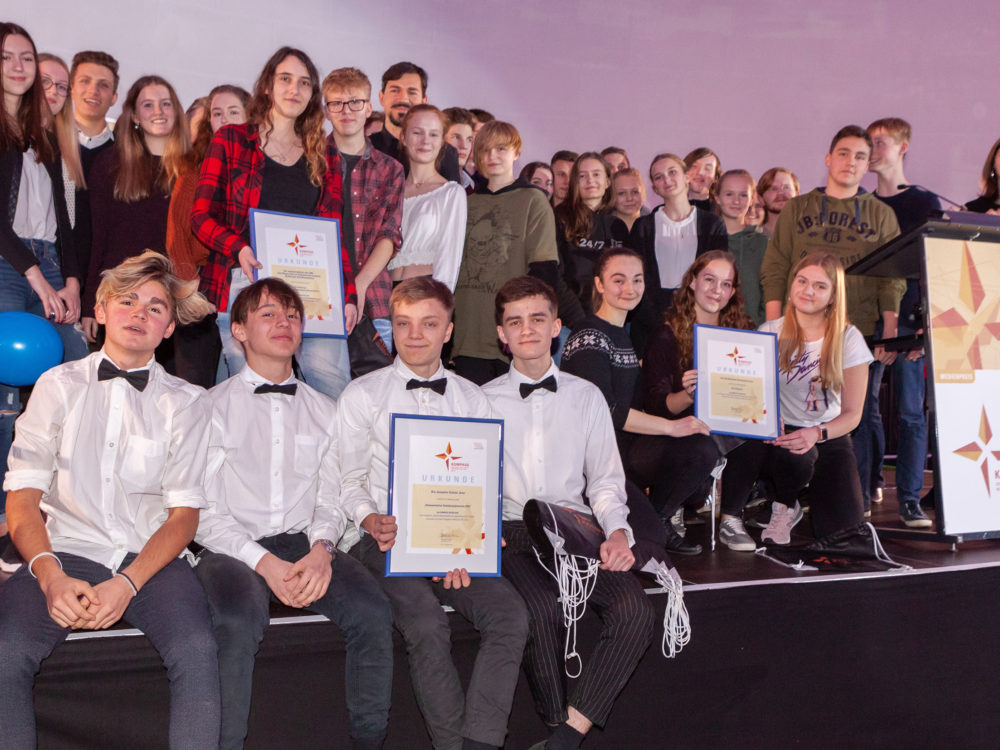 Preisträgerinnen und Preisträger Kategorie 4: Bestes Medienprojekt mit Jugendlichen bis 21 Jahre (JPG)