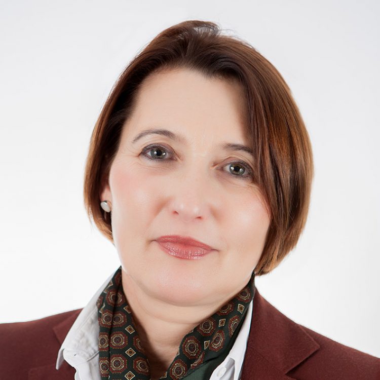 Dr. Ute Zacharias
